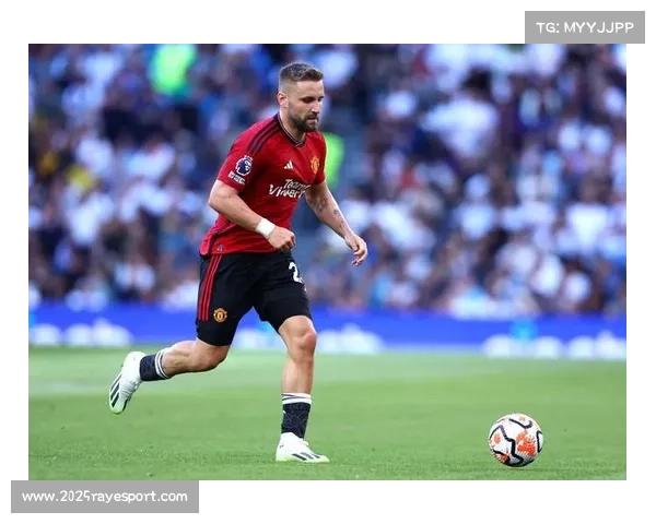 诺丁汉森林一二门将全部伤缺,冬窗新援门将或首秀 诺丁汉森林一二门将全部伤缺,冬窗新援门将或首秀